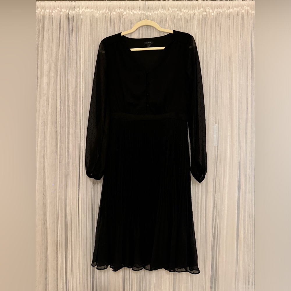 Banana Republic Swing Dress | Size 4 | Color: Black